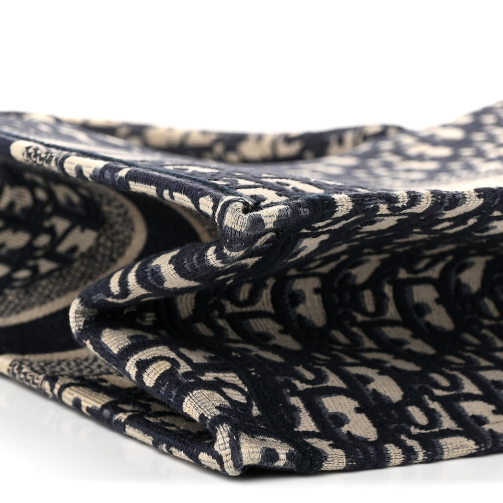 Oblique Medium Book Tote Blue Multicolor
