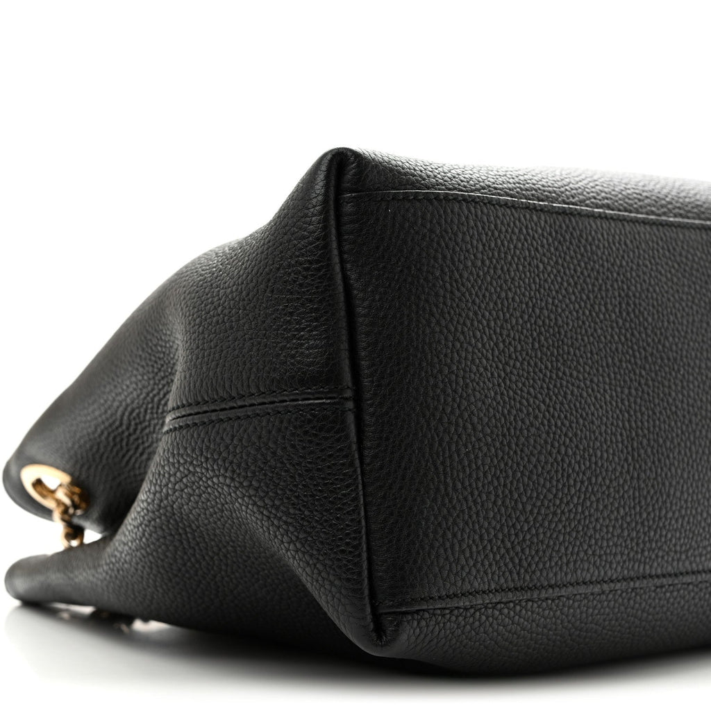 Pebbled Calfskin Medium Soho Chain Shoulder Bag Black