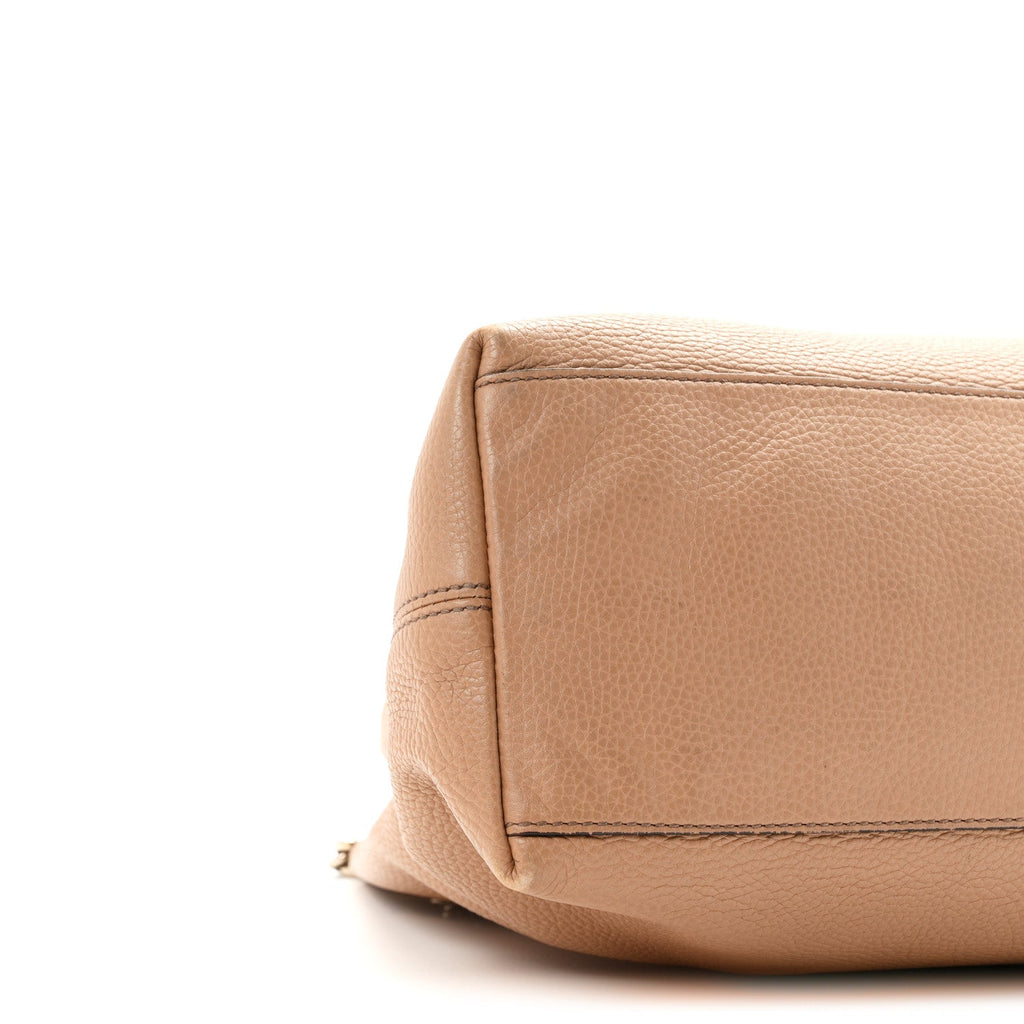 Pebbled Calfskin Medium Soho Chain Shoulder Bag Camelia