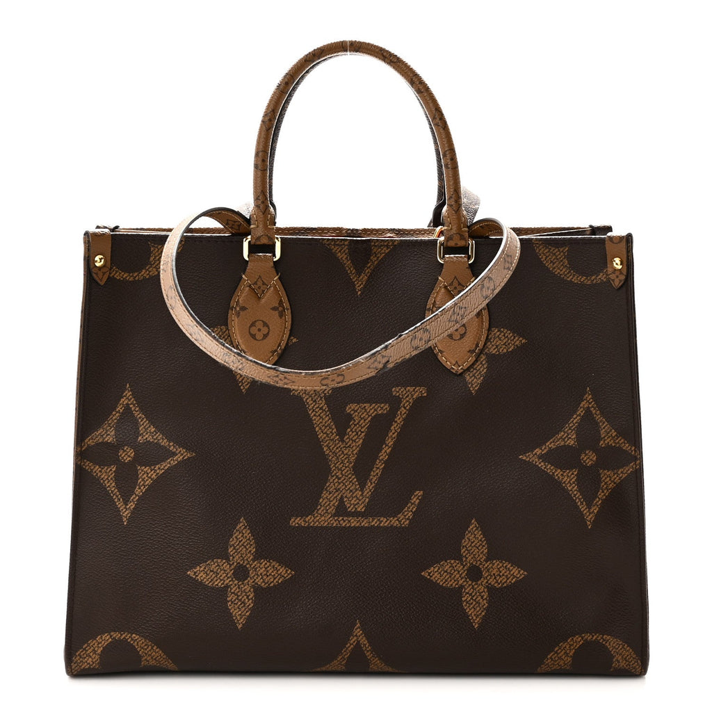 Reverse Monogram Giant Onthego MM