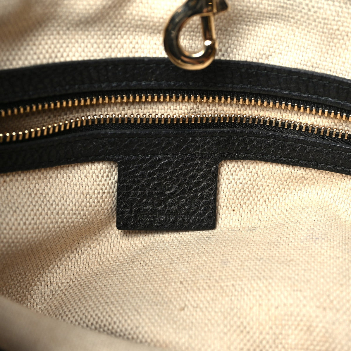 Pebbled Calfskin Medium Soho Chain Shoulder Bag Black