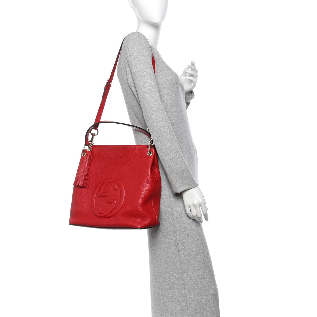 Pebbled Calfskin Large Soho Hobo Tabasco Red