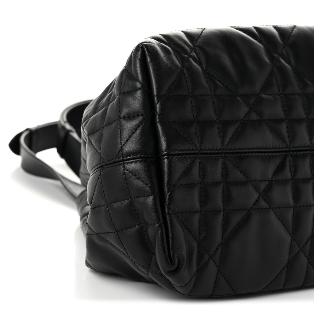 Calfskin Macrocannage Medium Toujours Black