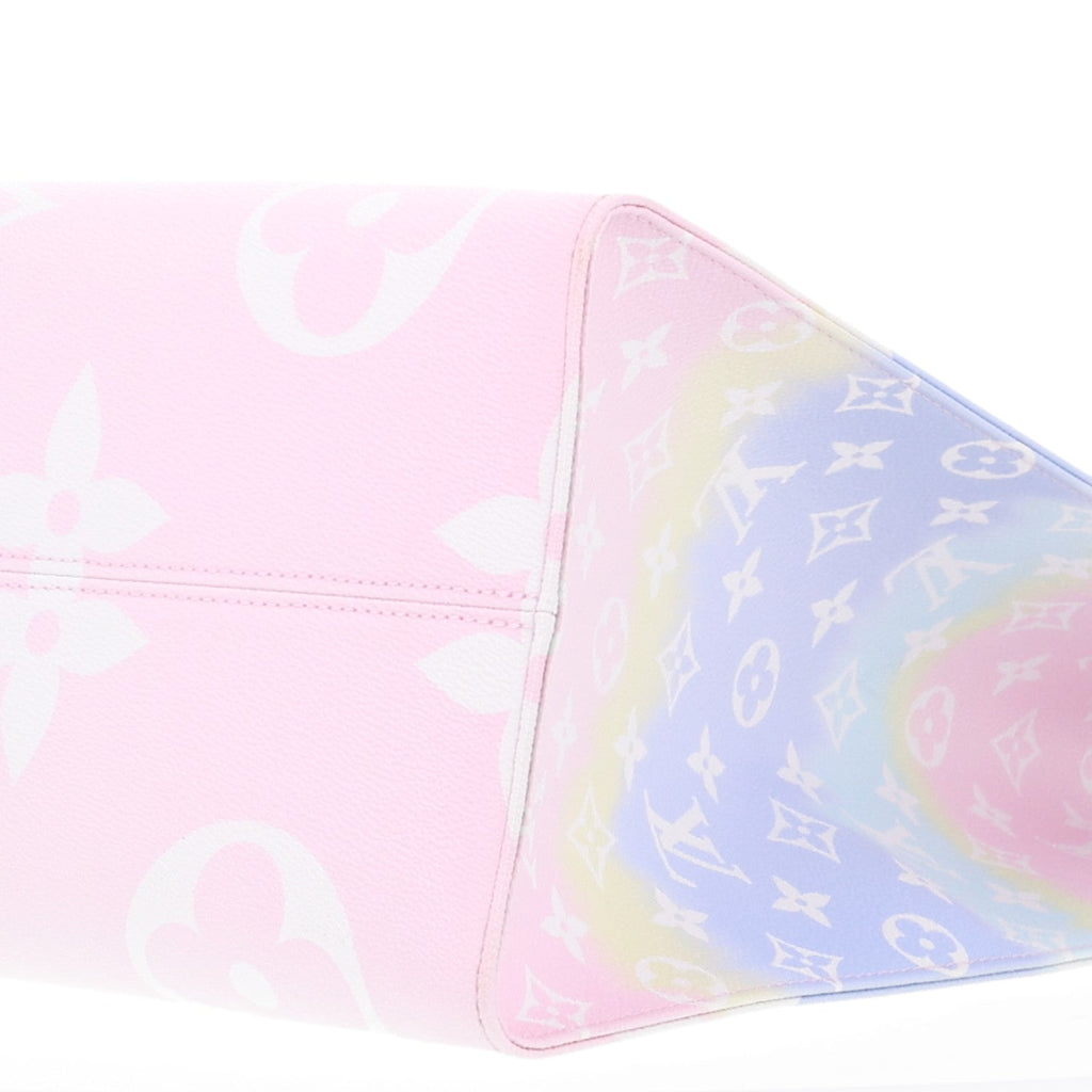 Monogram Escale Onthego GM Pastel