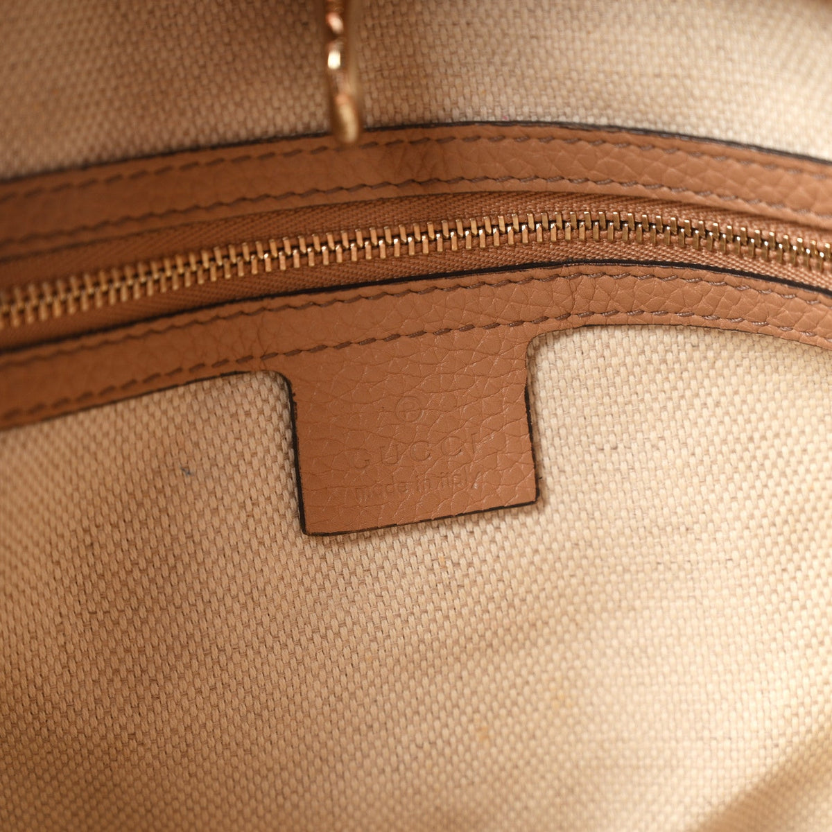 Pebbled Calfskin Medium Soho Chain Shoulder Bag Camelia