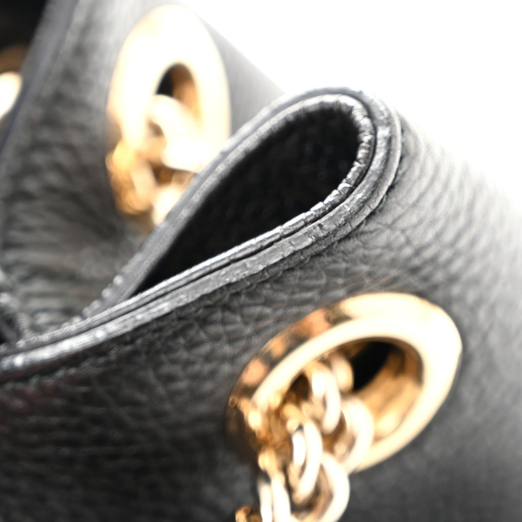Pebbled Calfskin Medium Soho Chain Shoulder Bag Black