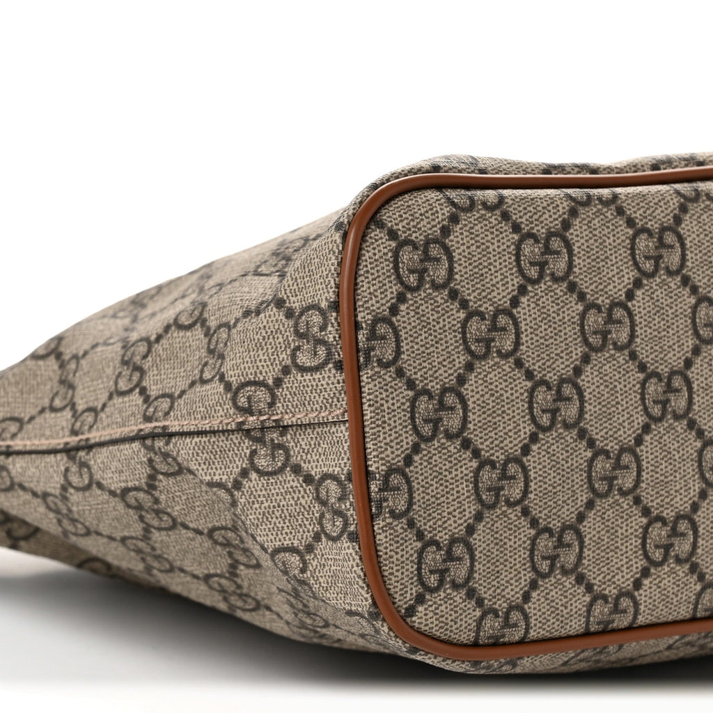Soft GG Supreme Monogram Small Crossbody Tote Beige Cuir