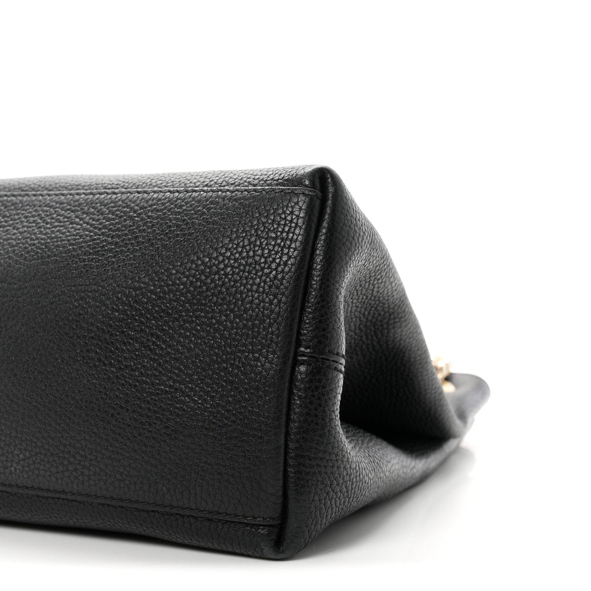 Pebbled Calfskin Medium Soho Chain Shoulder Bag Black
