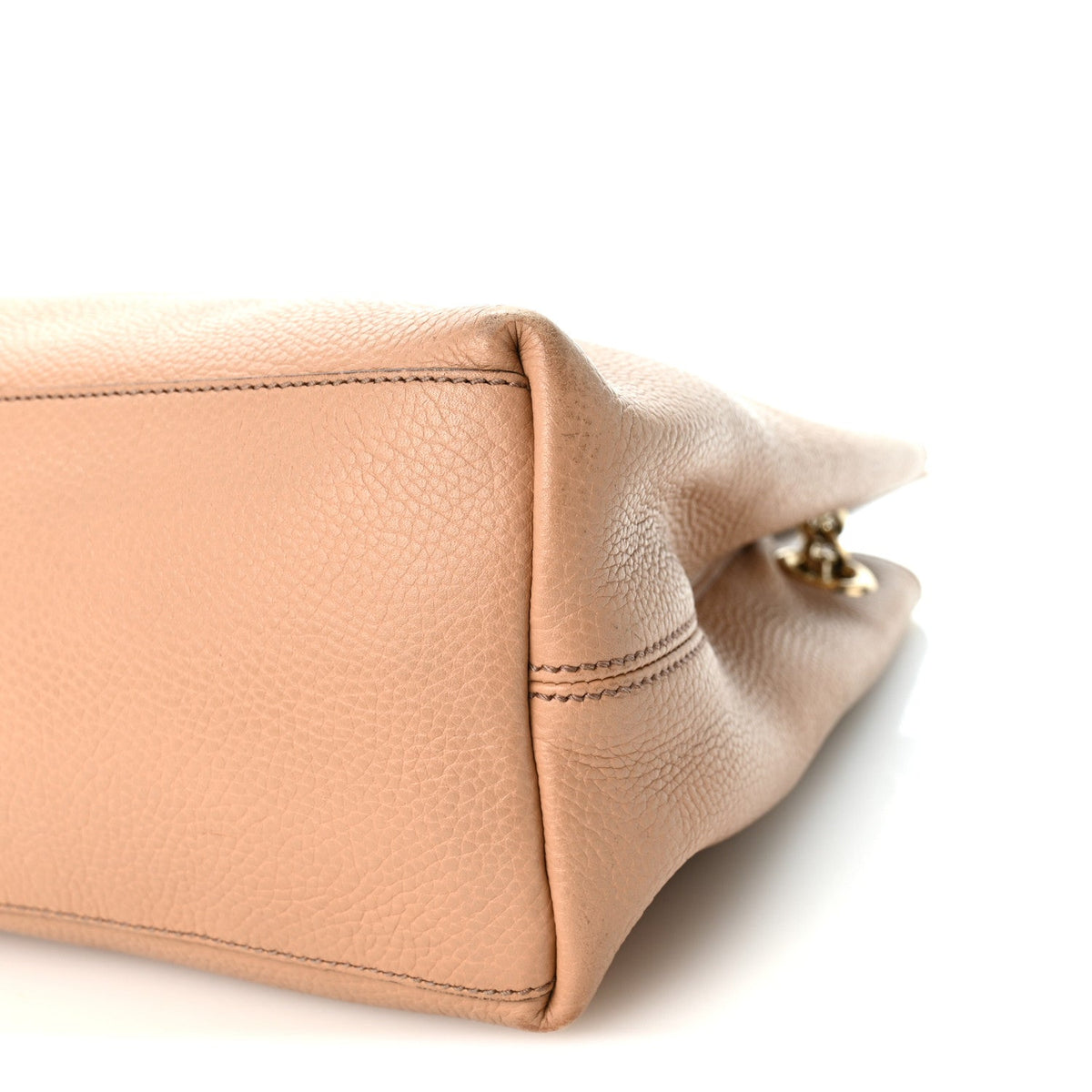 Pebbled Calfskin Medium Soho Chain Shoulder Bag Camelia