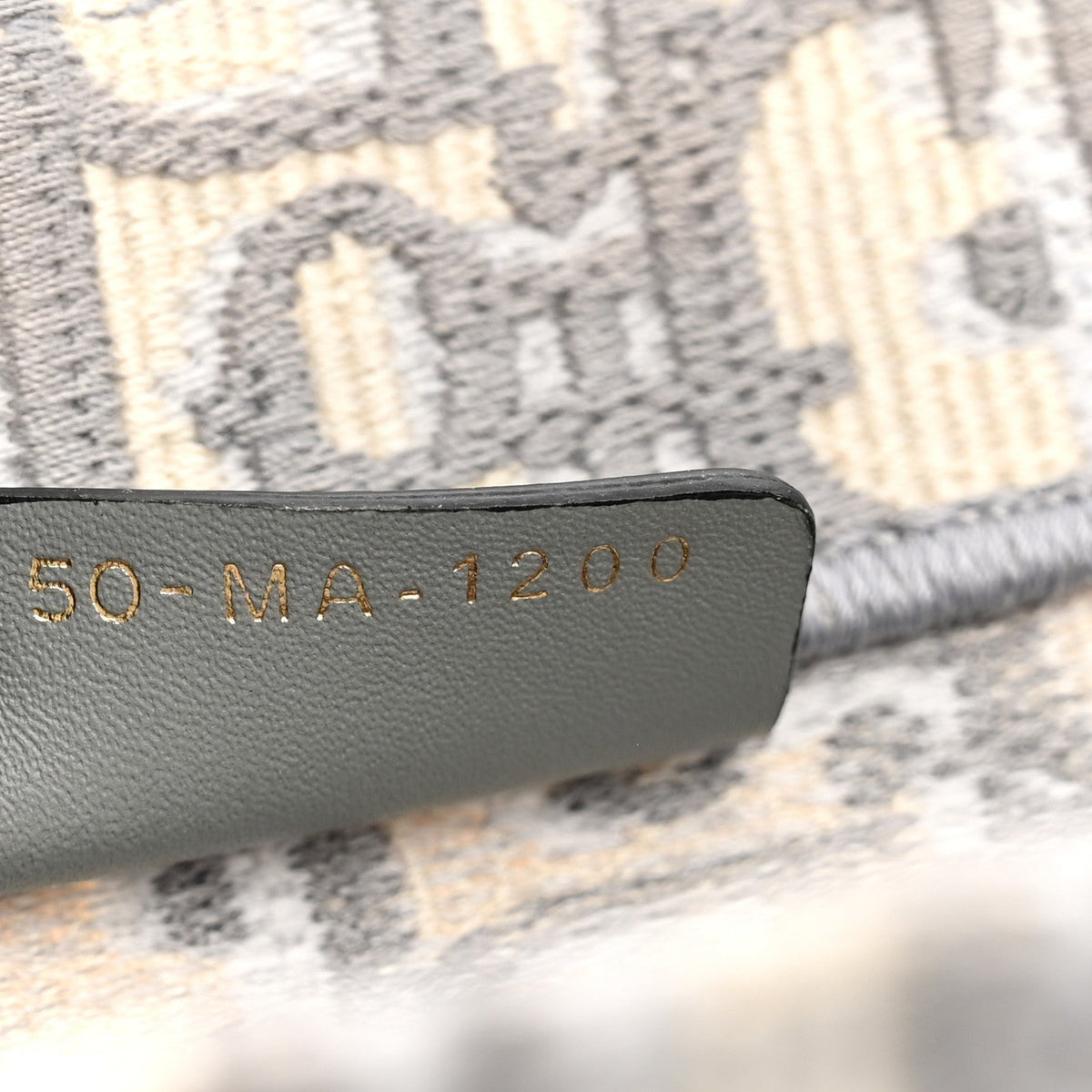 Oblique Medium Book Tote Grey