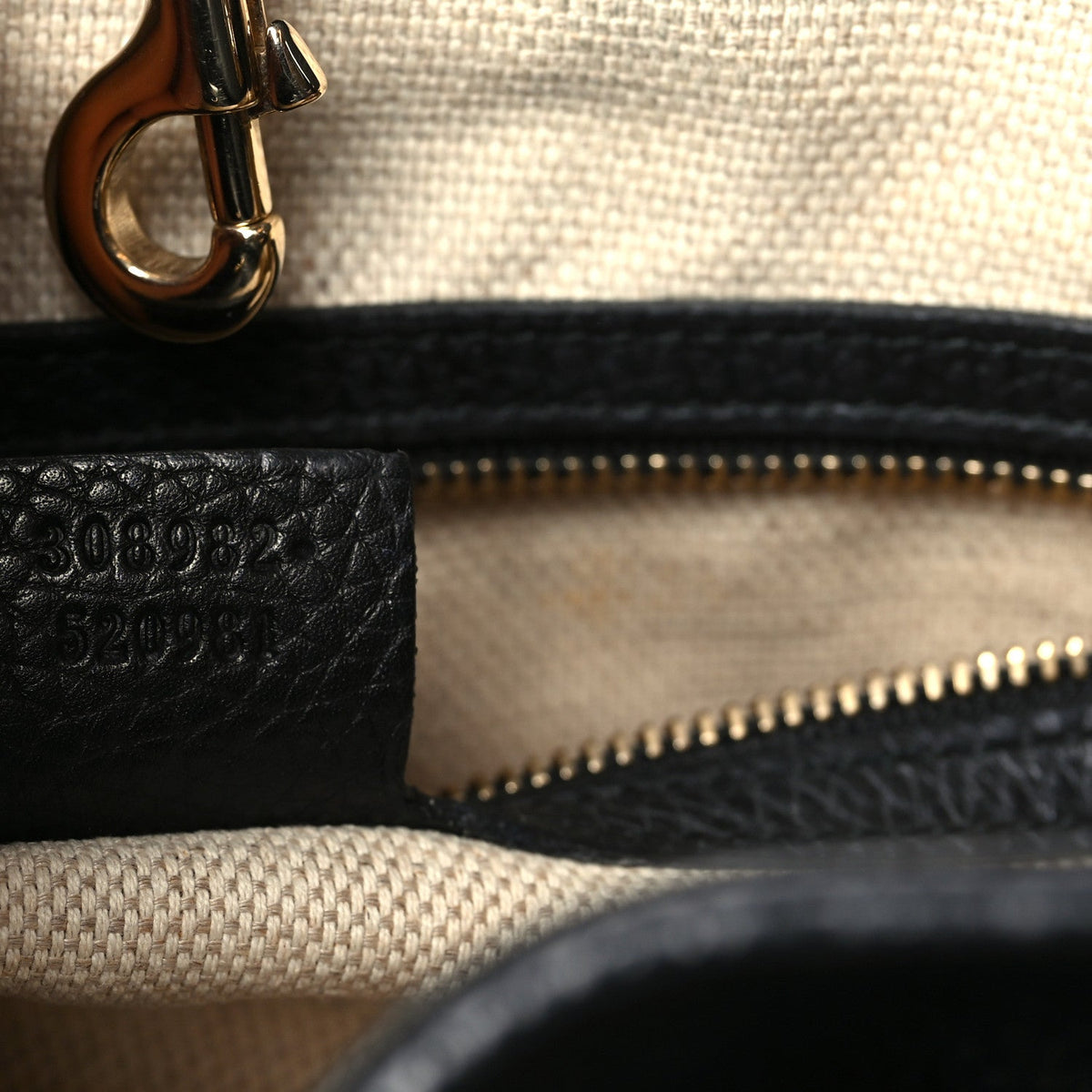 Pebbled Calfskin Medium Soho Chain Shoulder Bag Black