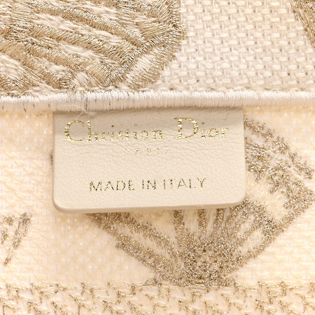 Canvas Embroidered Butterfly Bandana Print Hat Basket  White Gold