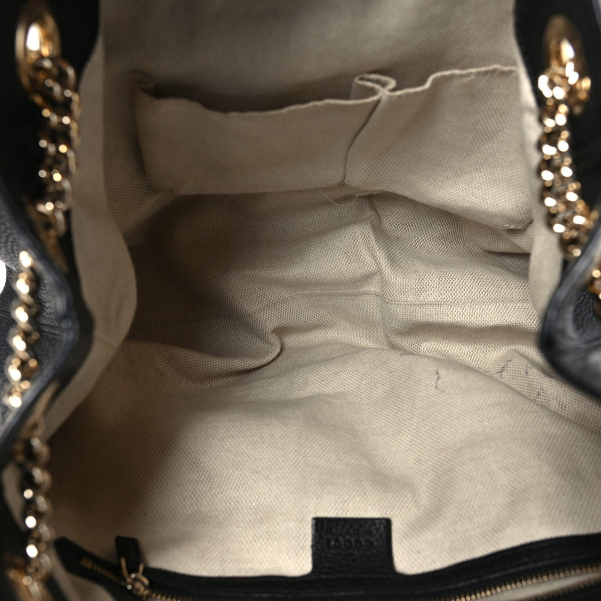 Pebbled Calfskin Medium Soho Chain Shoulder Bag Black